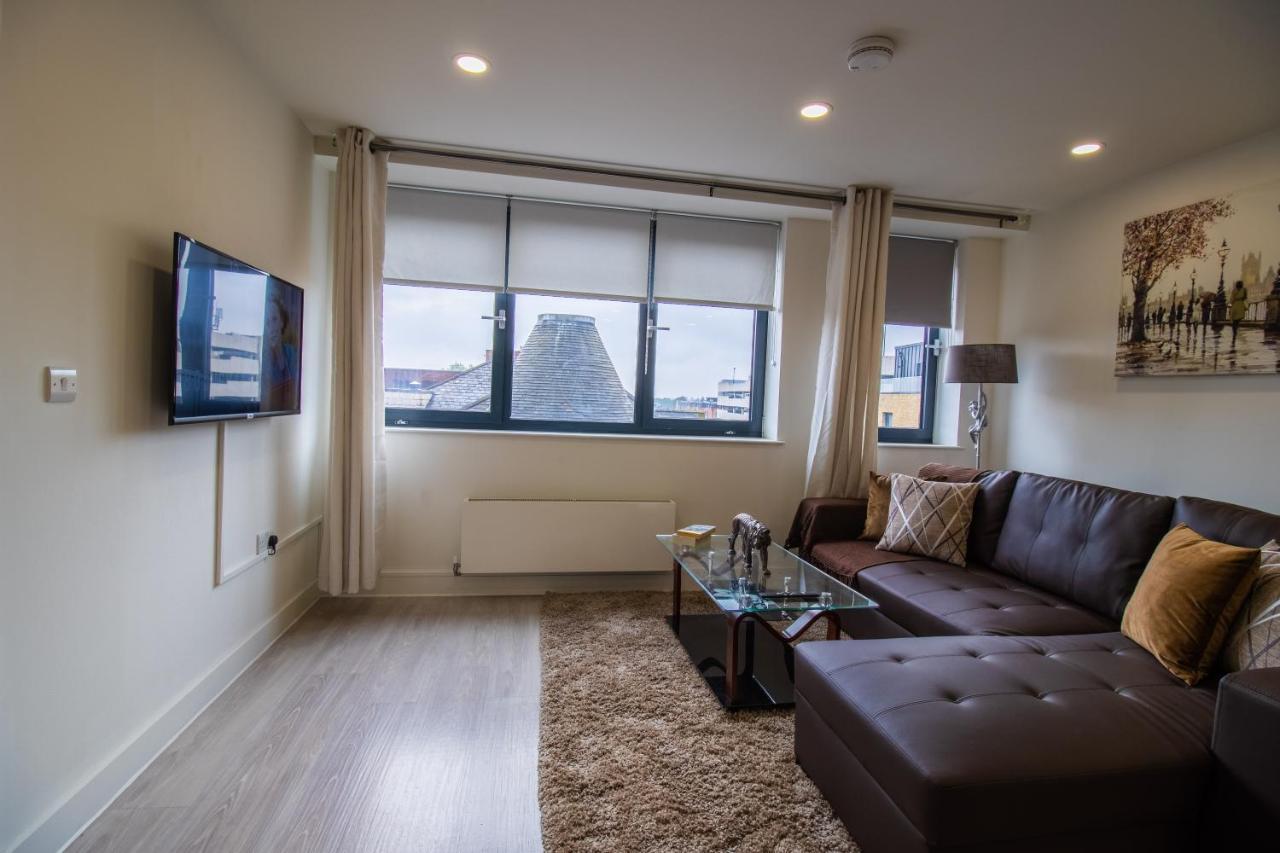 Virexxa Bedford Centre - Executive Suite - 2Bed Flat With Free Parking & Gym Luaran gambar