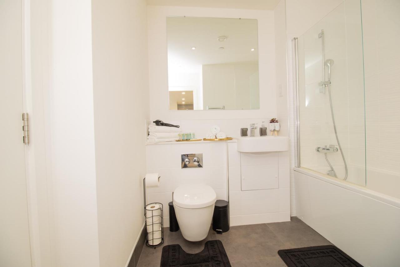 Virexxa Bedford Centre - Executive Suite - 2Bed Flat With Free Parking & Gym Luaran gambar