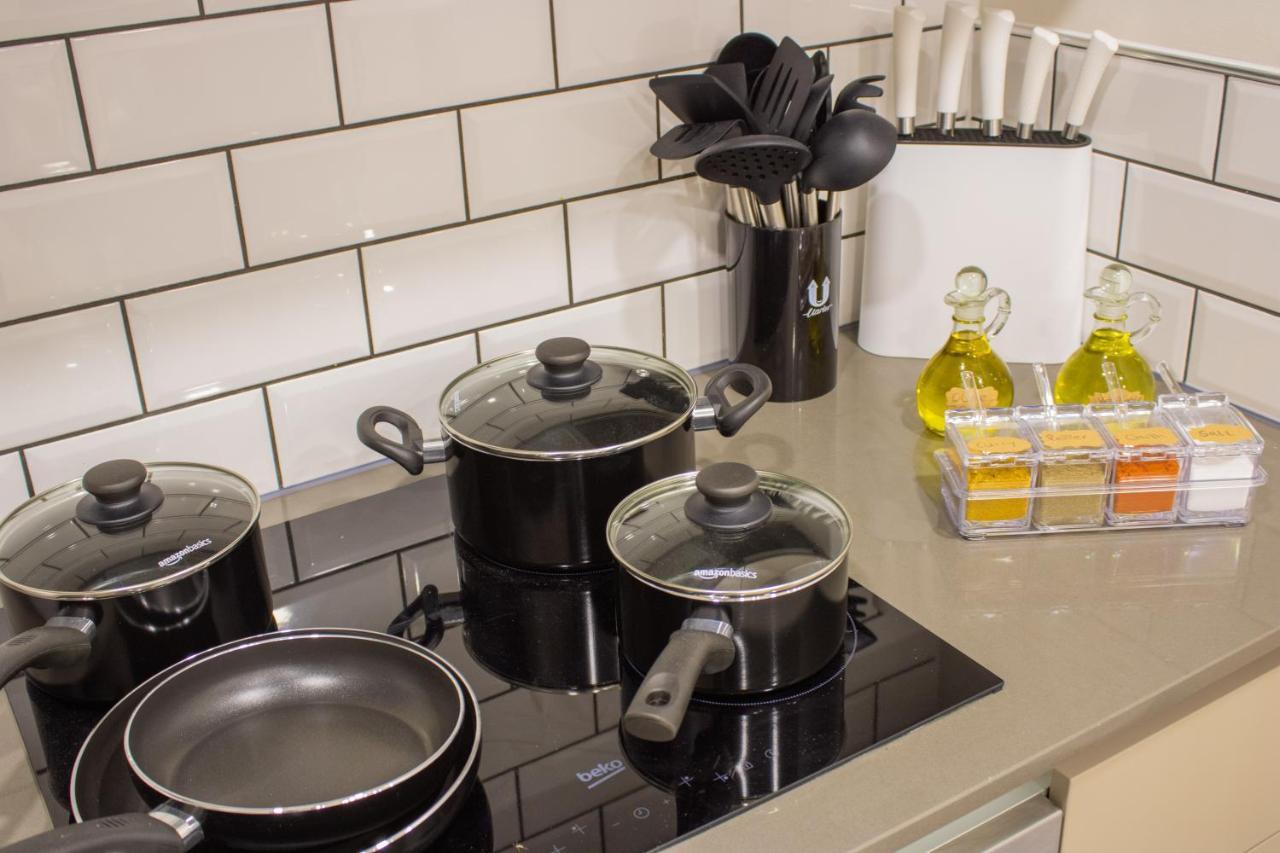 Virexxa Bedford Centre - Executive Suite - 2Bed Flat With Free Parking & Gym Luaran gambar